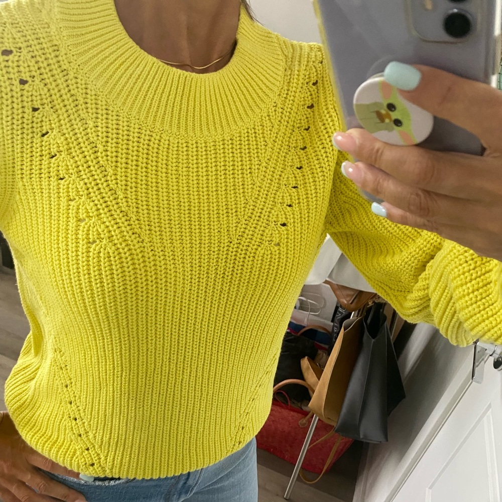 GAP knit sweater , yellow shade NWNT